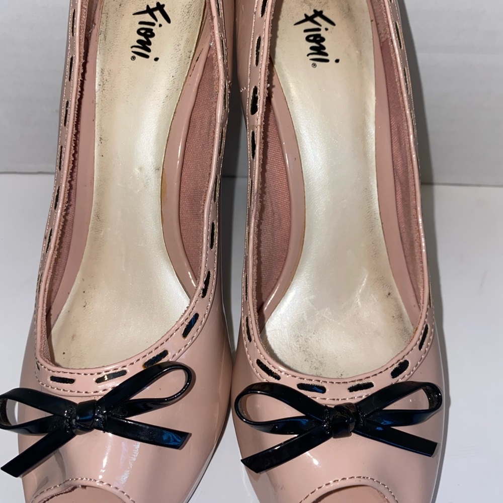 Fioni Nude Heels Size 7.5 - Picture 4 of 13